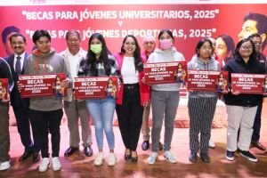 Reafirma Tonantzin Fernández su compromiso con las juventudes cholultecas
