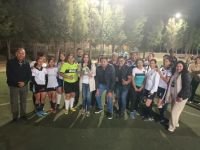 Moderniza Tonantzin Fernández alumbrado público en la Unidad Deportiva de Cuachayotla