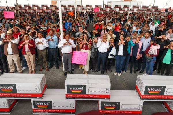2 mil familias cholultecas beneficiadas con el programa de calentadores solares gratuitos