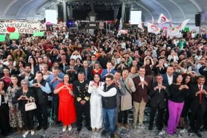 Con el respaldo de miles de cholultecas, rinde Tonantzin Fernández su primer Informe de Gobierno de compromisos cumplidos