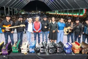 El Poder del Norte de Arturo Buenrostro hace vibrar la Gran Feria de Cholula