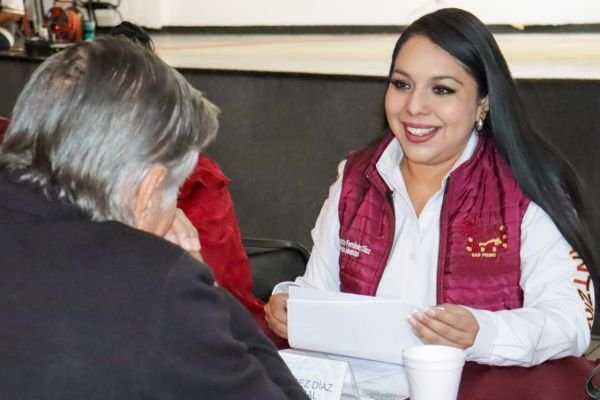 “En este gobierno sí nos escuchan”: ciudadanía de San Pedro Cholula reconoce cercanía de Tonantzin Fernández