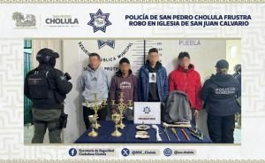 Policía de San Pedro Cholula frustra robo en iglesia de San Juan Calvario