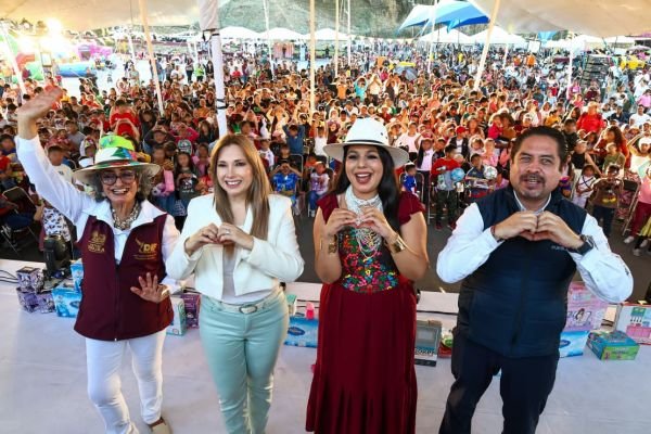 Ceci Arellano y Tonantzin Fernández llevan alegría a miles de niñas y niños con el Festival Tlazopilli