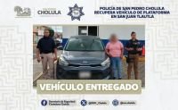 Policía de San Pedro Cholula recupera vehículo de plataforma en San Juan Tlautla