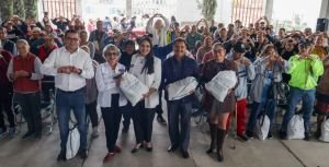 Sensibilidad y compromiso: Gobierno de Tonantzin Fernández entrega apoyos alimentarios a sectores vulnerables