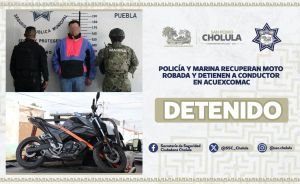 Policía y marina recuperan moto robada y detienen a conductor en Acuexcomac
