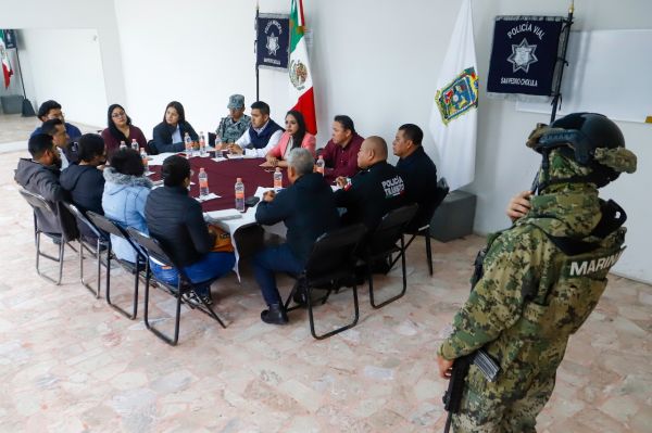 Gobierno de San Pedro Cholula refuerza seguridad con trabajo coordinado intermunicipal  Presidenta municipal Tonantzin Fernández encabeza mesa de seguridad en San Matías Cocoyotla