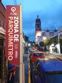 26 de agosto, 2025. San Pedro Cholula, Pue. - El Honorable Ayuntamiento de San Pedro Cholula informa a la ciudadanía que, a partir del miércoles 27 de agosto de 2025, se reanudará el sistema de parquímetros en las zonas autorizadas del municipio.