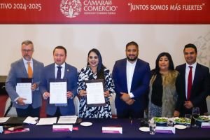 Firma Gobierno de Cholula convenio de colaboración con la Cámara de Comercio