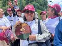 Recibe Gobierno de Cholula a visitantes del programa Colibrí de Plata