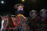 Encabeza Tonantzin Fernández Desfile de Animeros 2026