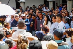 Tonantzin Fernández escucha a locatarios y garantiza Certeza jurídica en los espacios del Mercado Cosme del Razo